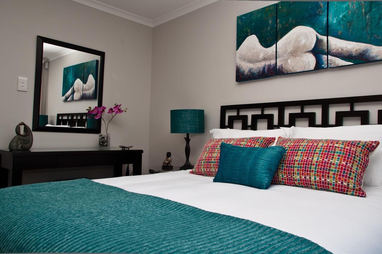 Somersby Guest House Хаут-Бей Экстерьер фото